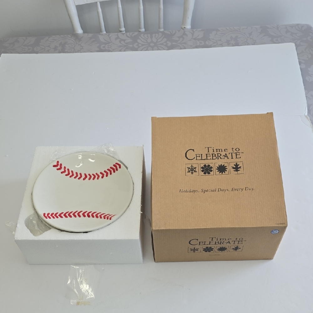 NIB Set Of 4 Department 56 Time To Celebrate Baseball Plates 8" White Red